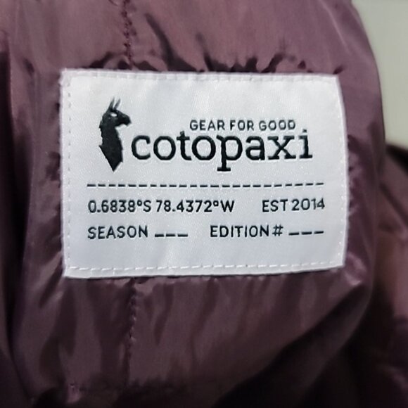 Cotopaxi Teca Calido Reversible Water Repellent Hooded Vest. - Picture 11 of 11